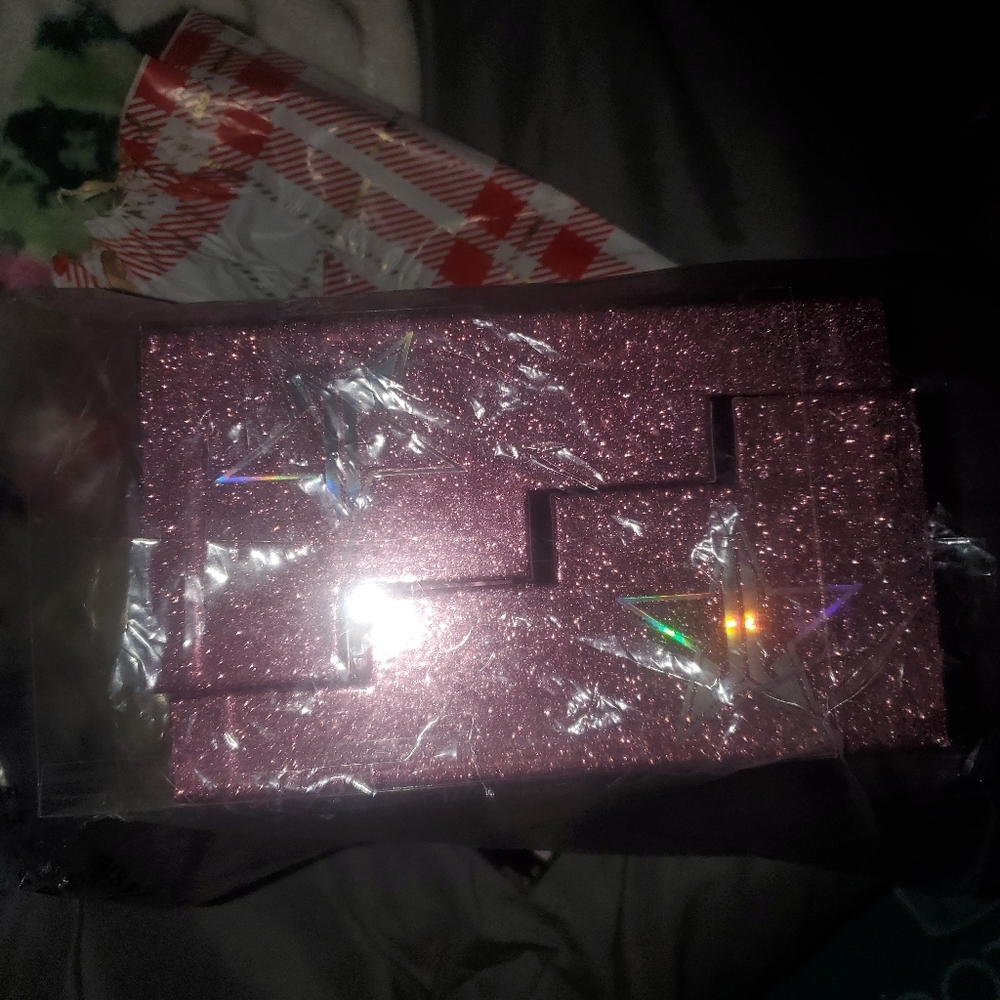 Jeffree Star Lippie Holder